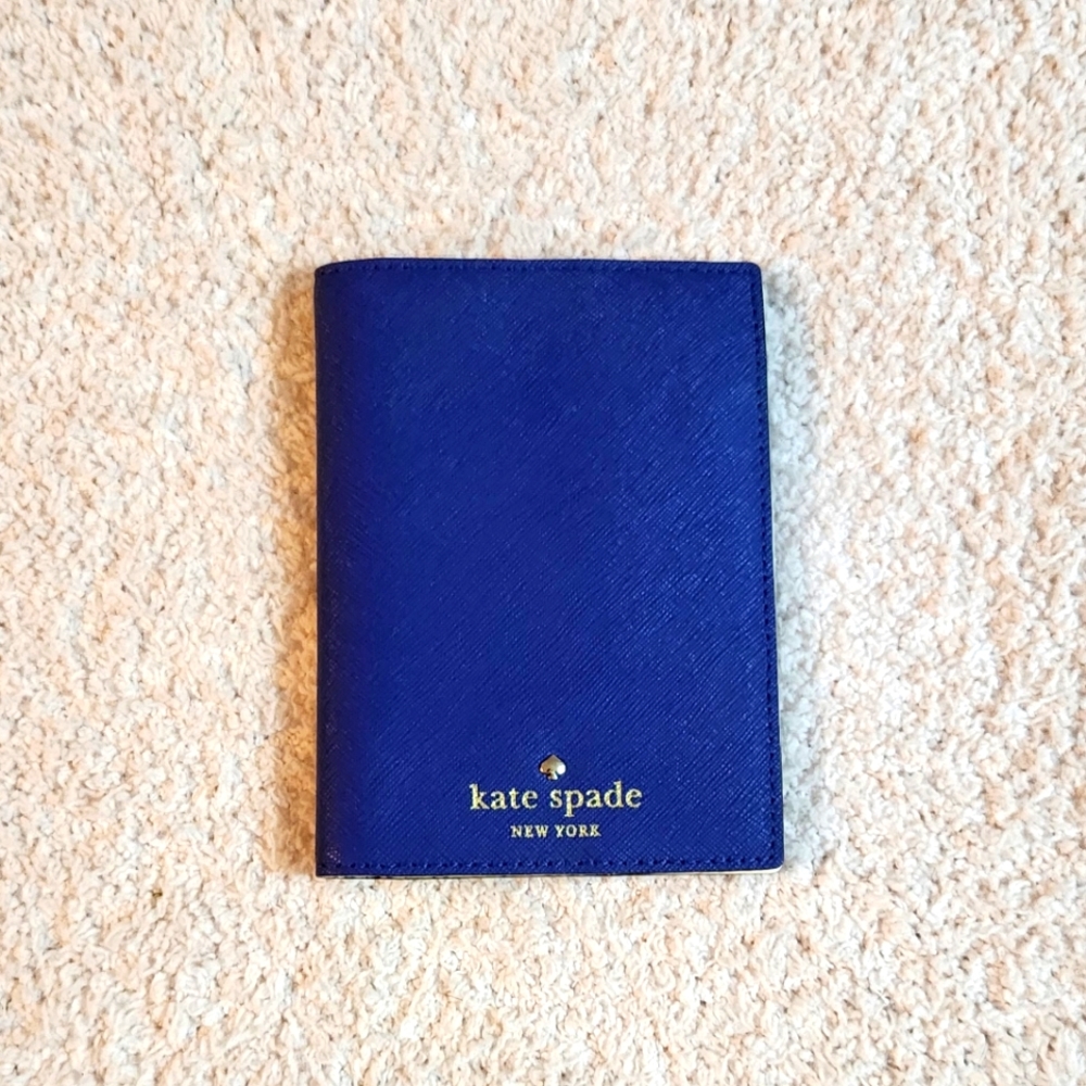Kate Spade passport cover